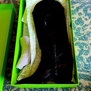 Sam Edelman Boots NWT Britten New never worn. Ankle zip, Knee high with box